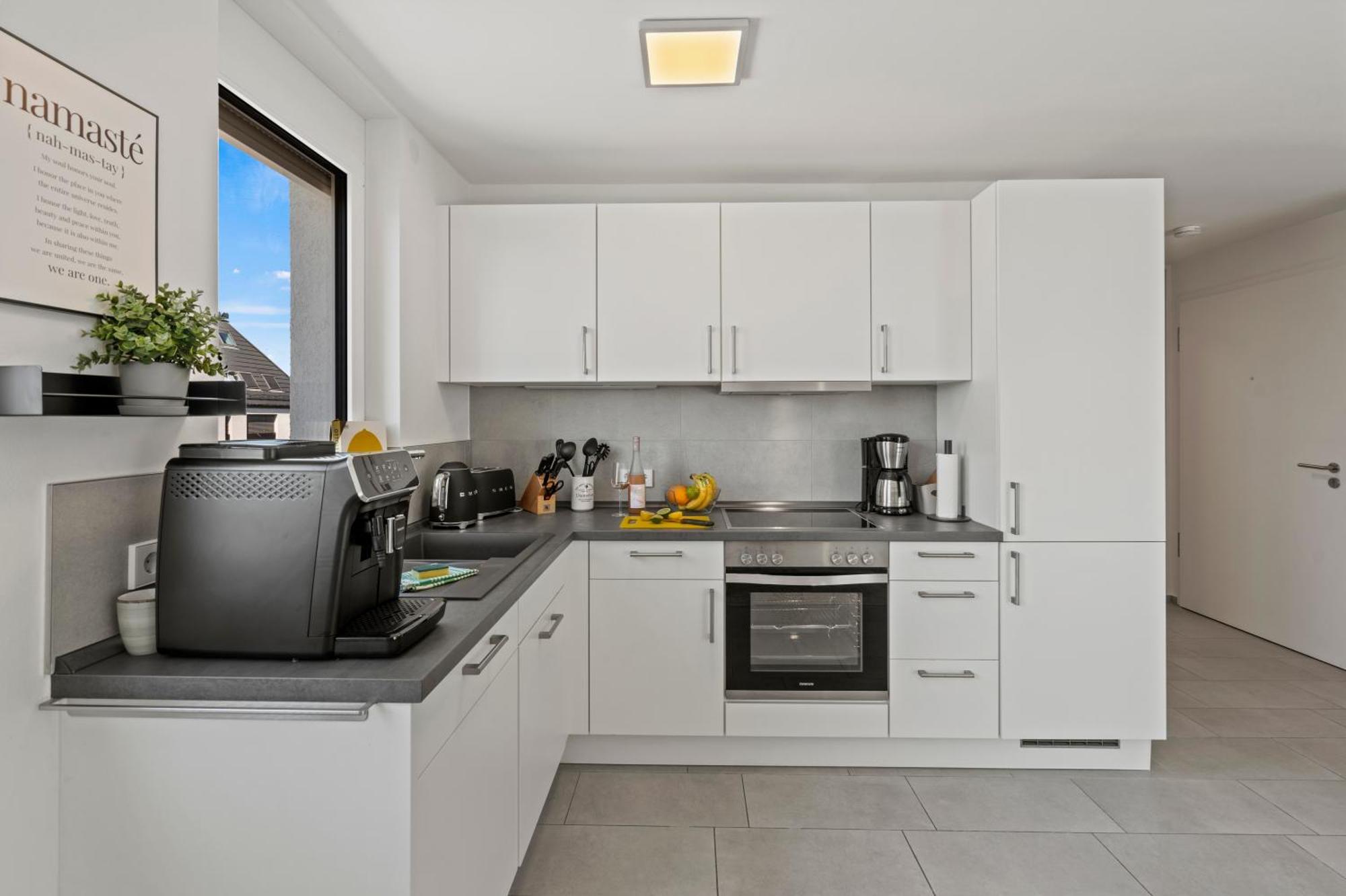 Seeview Maisonette In Direkter Seenaehe Apartment Friedrichshafen